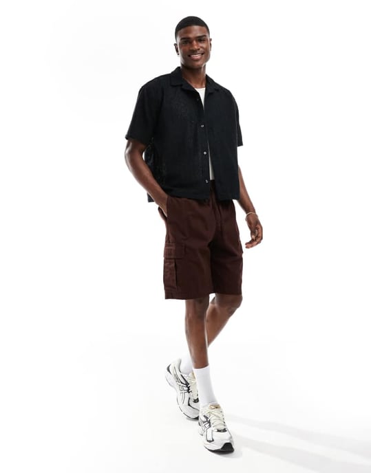 Abercrombie & Fitch kortärmad cropped oversized spetsblus i svart - Image 2