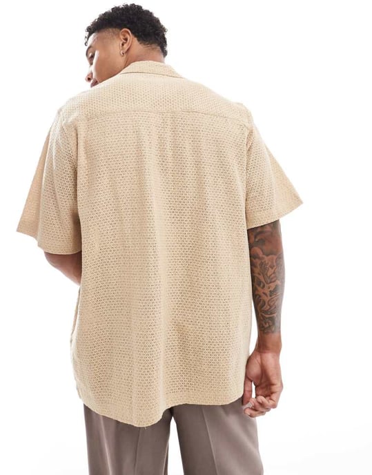 ASOS DESIGN avslappnad revere textur skjorta i brun - Image 4