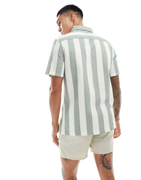 ASOS DESIGN regular skjorta i grön våffelväv med rand - Image 3