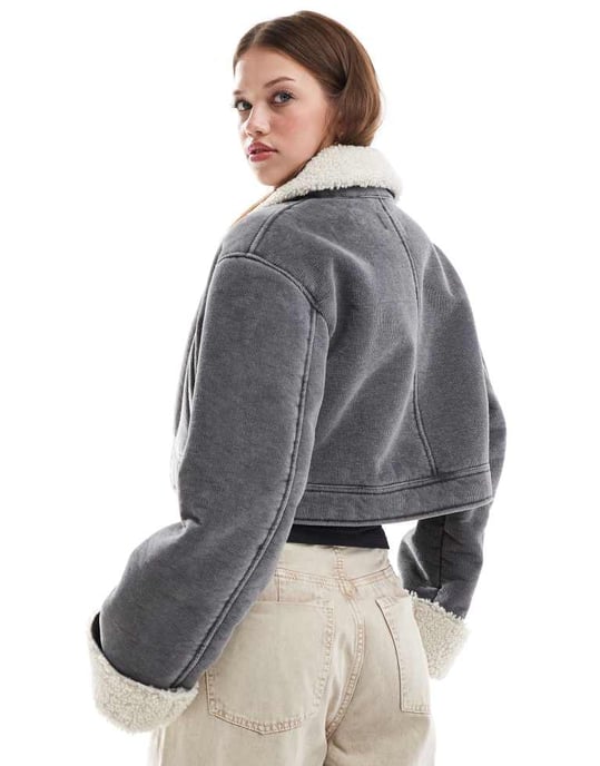 ASOS DESIGN cordbunden jacka med fårskinnskrage i grått - Image 4