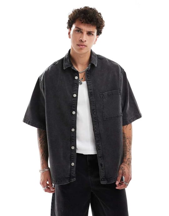 ASOS DESIGN matchande kortärmad boxig skjorta i svart - Image 1