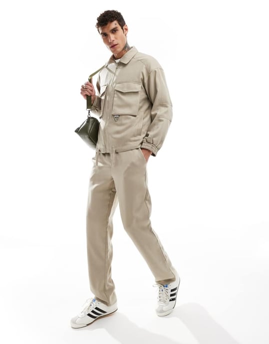Sixth June jacka med framficka och logodetalj i beige - Image 2