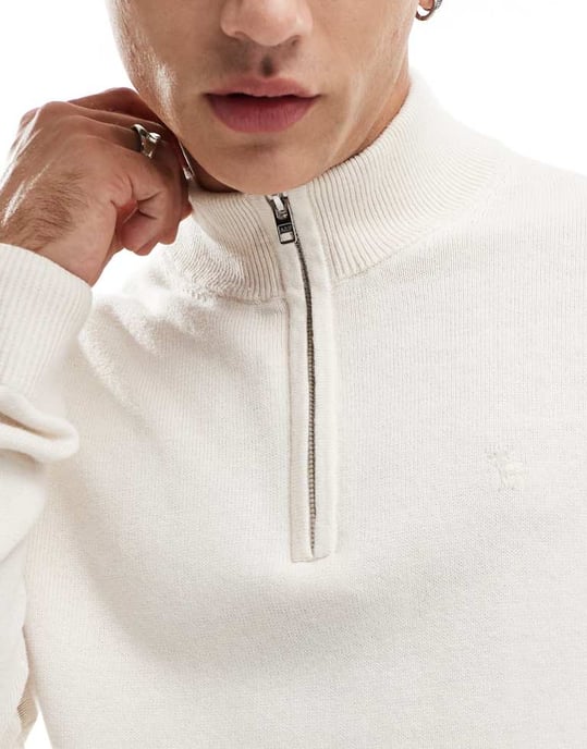 Abercrombie & Fitch ikonlogg merinostickad halv dragkedja tröja i krämfärg - Image 3