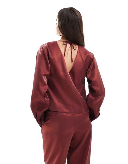 ASOS DESIGN metallisk skräddarsydd toppset i bordeaux - Image 3