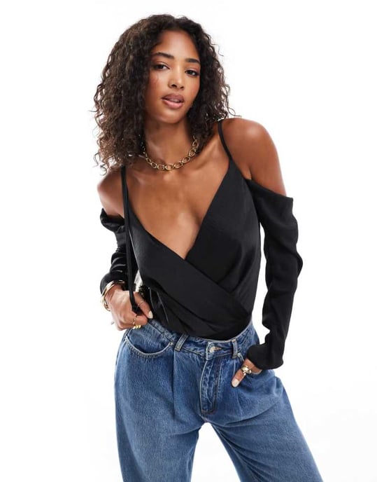 ASOS DESIGN bodysuit med kalla axlar i svart - Image 1