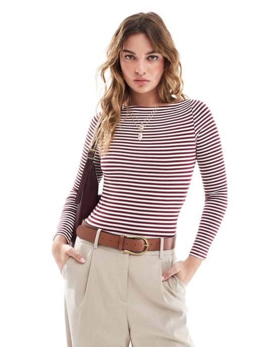 Miss Selfridge långärmad bodysuit med båtkrage i randigt mönster - Image 1