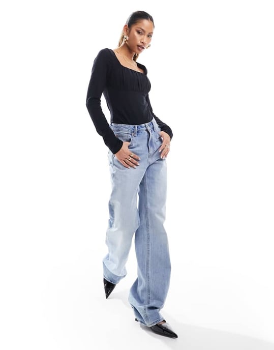 ASOS DESIGN bodysuit med samlad bystdetalj och lång ärm i svart - Image 2