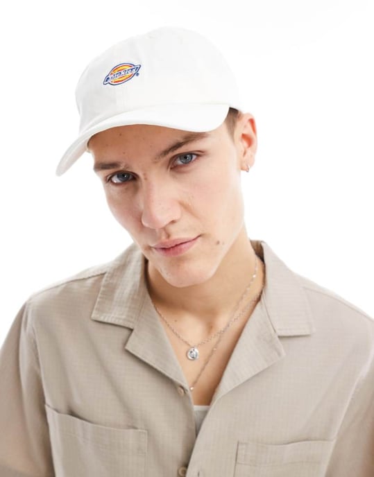 Dickies Hardwick basebollkeps i off-white - Image 1