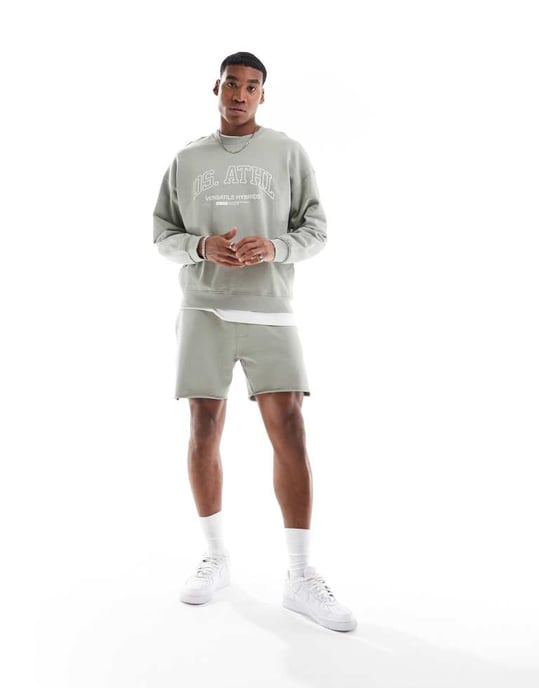 ONLY & SONS crew-neck tröja med atletisk tryck i salvia - Image 3