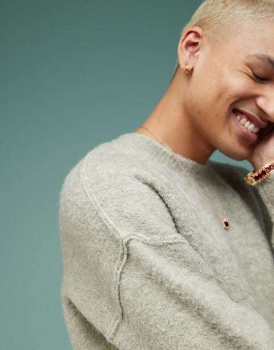 ASOS DESIGN avslappnad stickad texturerad tröja i ljusgrå - LGREY - Image 2