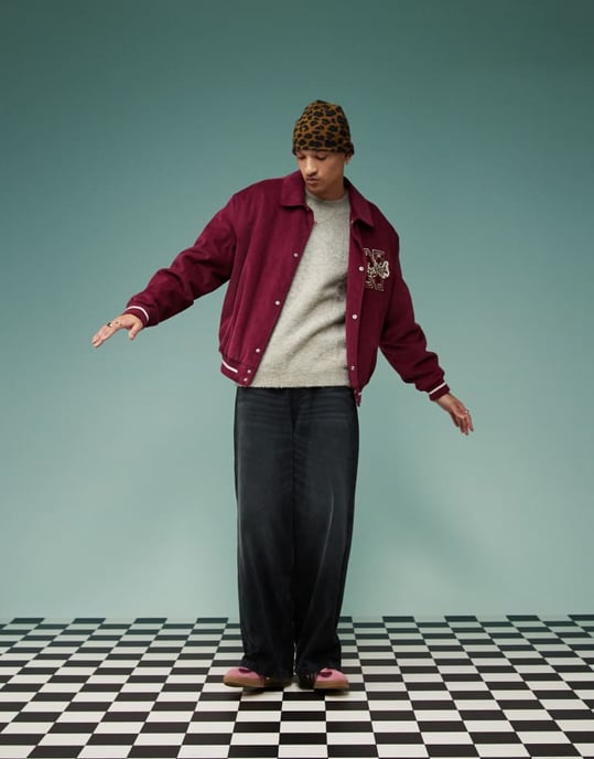 ASOS DESIGN avslappnad stickad texturerad tröja i ljusgrå - LGREY - Image 4