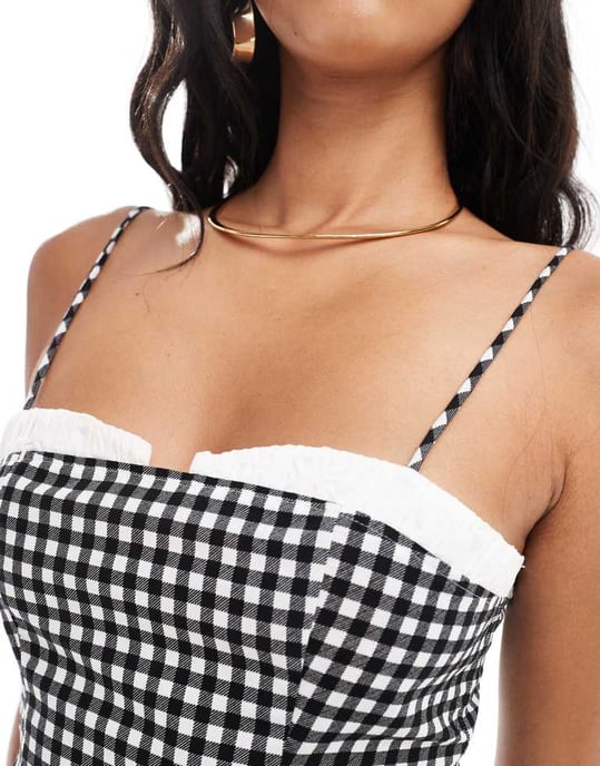 ASOS DESIGN kontrasterande bustier topp i monokrom rutigt set - Image 2
