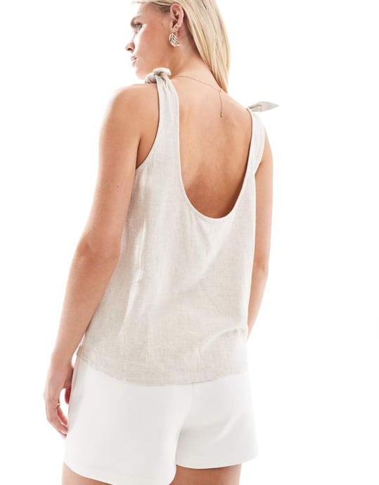 ASOS DESIGN Petite linne-look knytaxel cami i natur - Image 2
