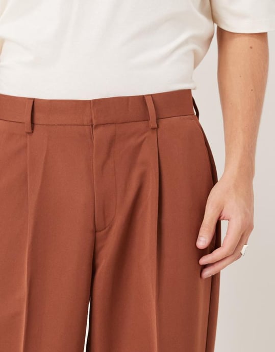 ASOS DESIGN smart oversized tapered byxor med frontveck i rost - Image 3