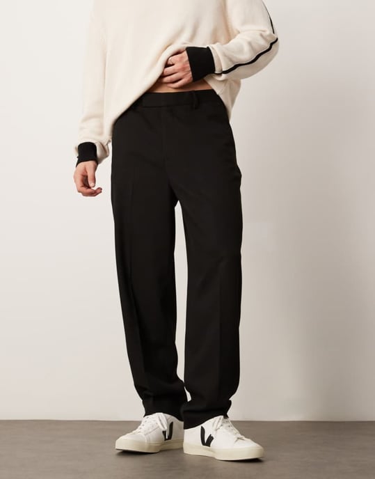 ASOS DESIGN smart oversized tapered texturerade byxor i svart - Image 3