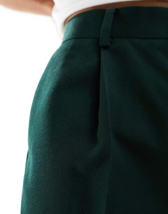 ASOS DESIGN smart tapered byxor i grön - Image 2