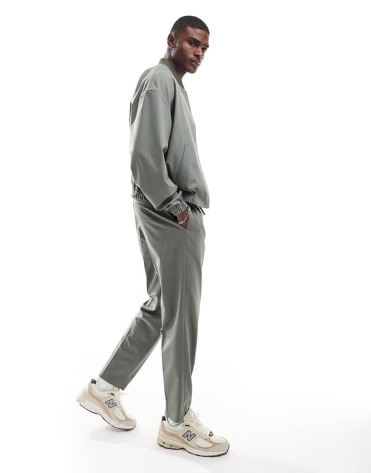 ASOS DESIGN smart co-ord byxor med tapered passform i ljusgrått - Image 2