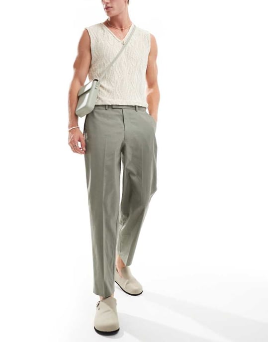 ASOS DESIGN smart oversized tapered linneblandade byxor i dammig grön - Image 1