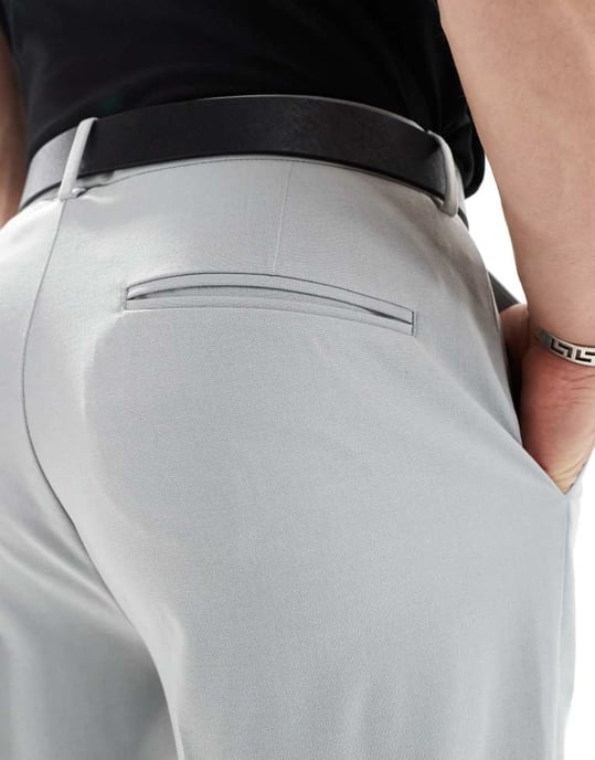 ASOS DESIGN smart tapered fit byxor med uppvikt fåll i ljusgrå - Image 3