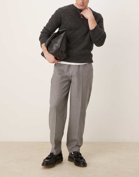 ASOS DESIGN smart oversized tapered byxor med frontveck i ljusgrå borstad tyg - Image 1