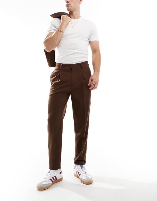 ASOS DESIGN smart tapered joggingbyxor i brunt - Image 4