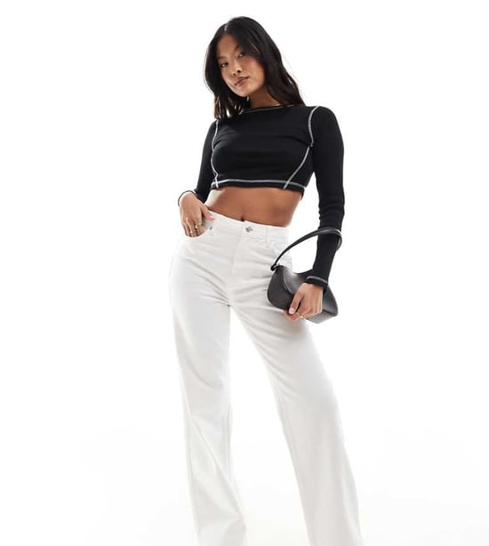 Miss Selfridge Petite raka ben jeans i vit - Image 1