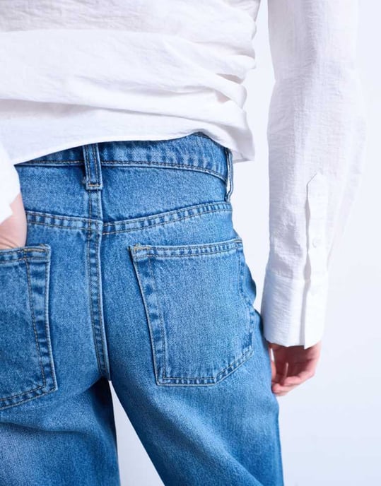 Topshop Ember låg midja rakben jeans i vintage blå - Image 3