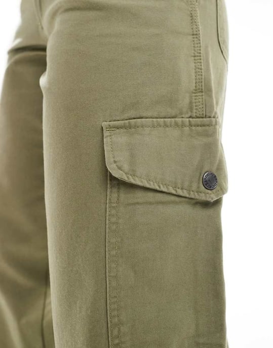 Dickies seasonal cargo trousers in khaki - Image 3
