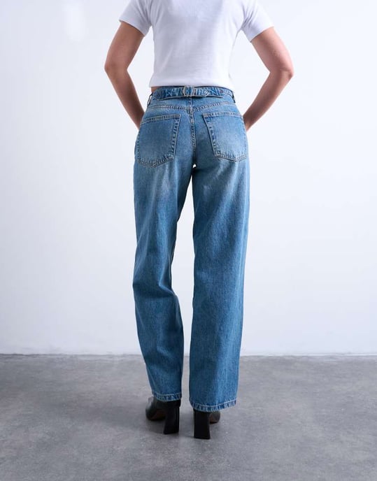 Topshop Hourglass Cinch låghöjd avslappnad jeans i vintageblå - Image 3