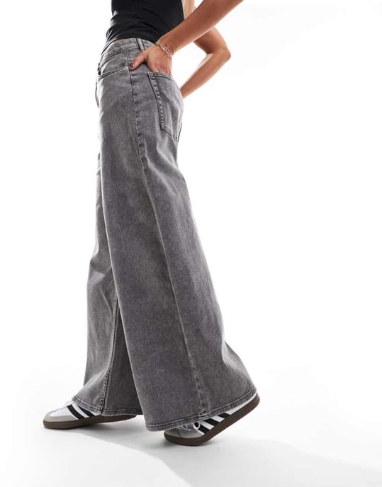 Monki vida baggy denimbyxor i tvättad grå - Image 3
