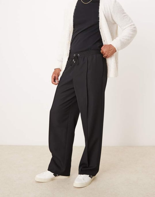 ASOS DESIGN svarta vidbenade smarta byxor med resårband - Image 2