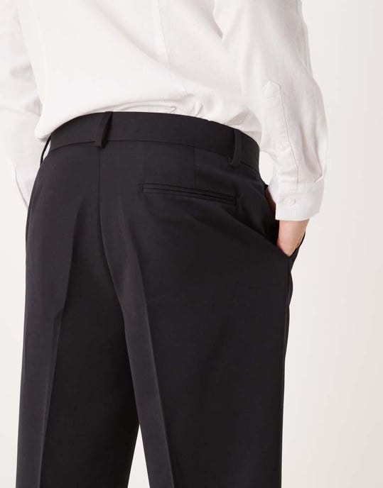ASOS DESIGN smart raka cropped byxor i svart - Image 3