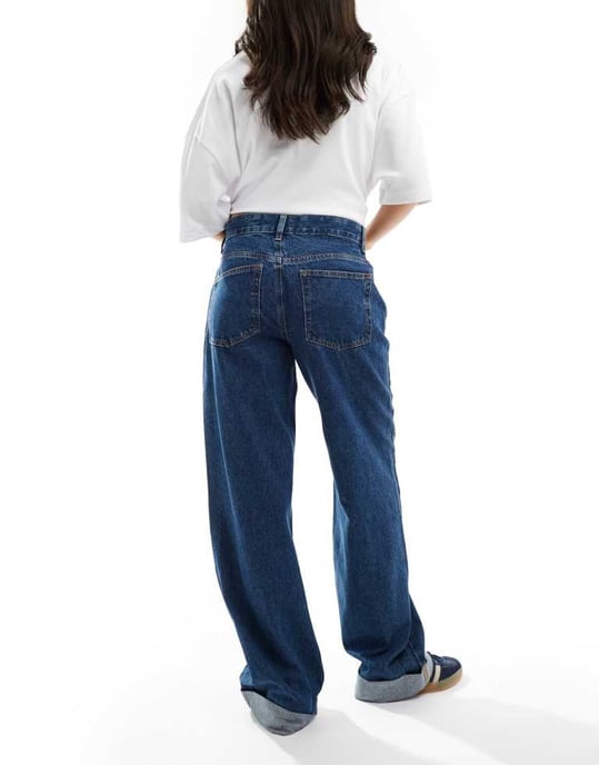 ASOS DESIGN uppvikt nederkant baggy jeans i mellanblå - Image 2