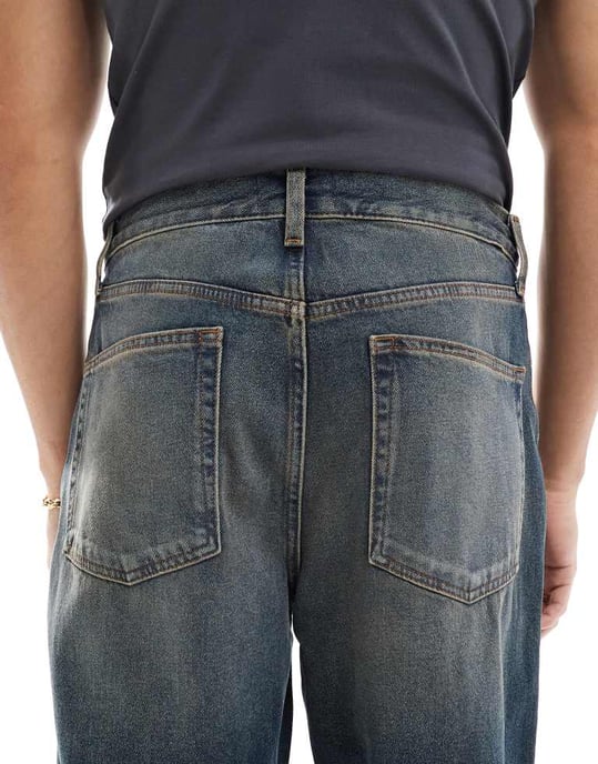 ASOS DESIGN baggy jeans med vintage-ton i medelblå tvätt - Image 4