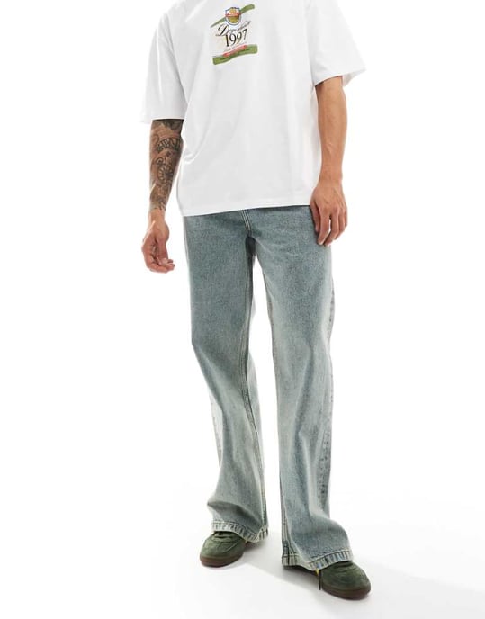 ASOS DESIGN byxor med vida ben och breda fållar i ljus nyans - Image 1