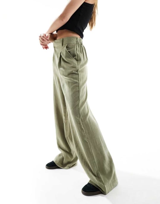 ASOS DESIGN wide leg dad trousers with linen in olive - Image 3