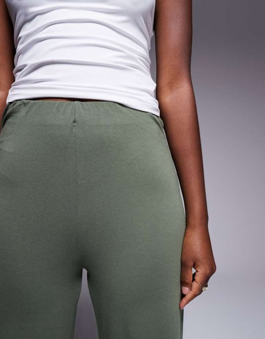ASOS DESIGN basisk vid ben jerseybyxa i khaki - Image 3
