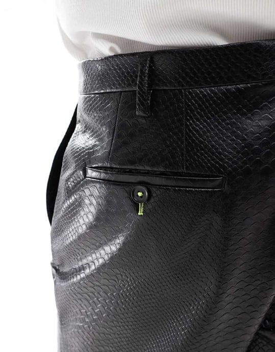 Twisted Tailor fusk läder slim fit kostymbyxor i svart co-ord - Image 4