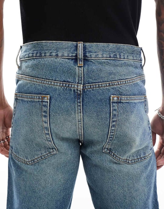 ASOS DESIGN tapered fit jeans i mörk tvätt med blå ton - Image 4