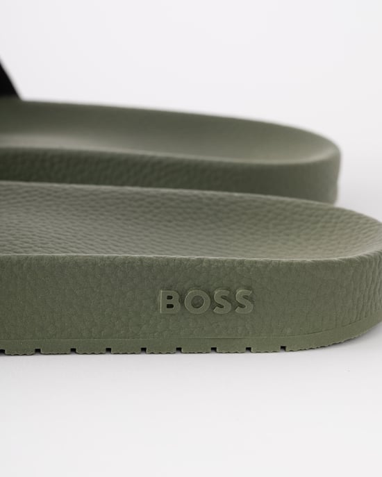Aryeh Slides in Sage Green - Image 5