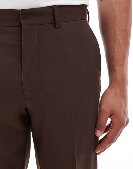 ASOS DESIGN raka kostymbyxor i brunt - Image 4