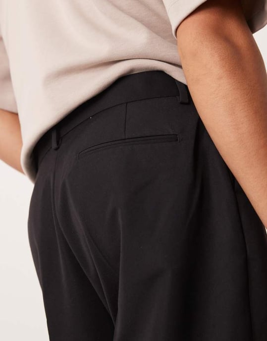 ASOS DESIGN smart balloon trousers with front pleat in black - Image 3