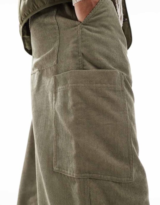 ASOS DESIGN lösa kordbyxor i grön tvätt - Image 3