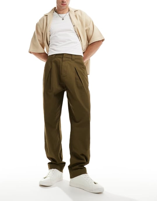ASOS DESIGN ballongchinos med veck i grön - Image 1