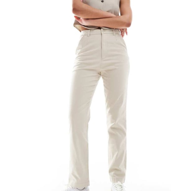 ASOS DESIGN Lång chinos byxa i stenfärg - Image 1
