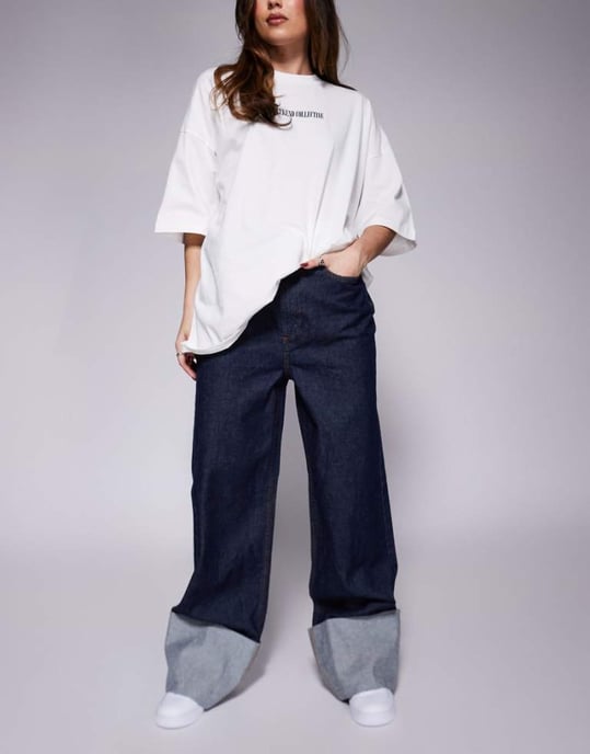 Weekend Collective momjeans med uppvikt detaljer i indigo tvätt - Image 1