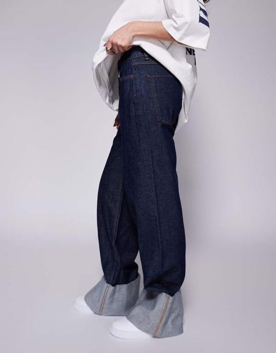 Weekend Collective momjeans med uppvikt detaljer i indigo tvätt - Image 2