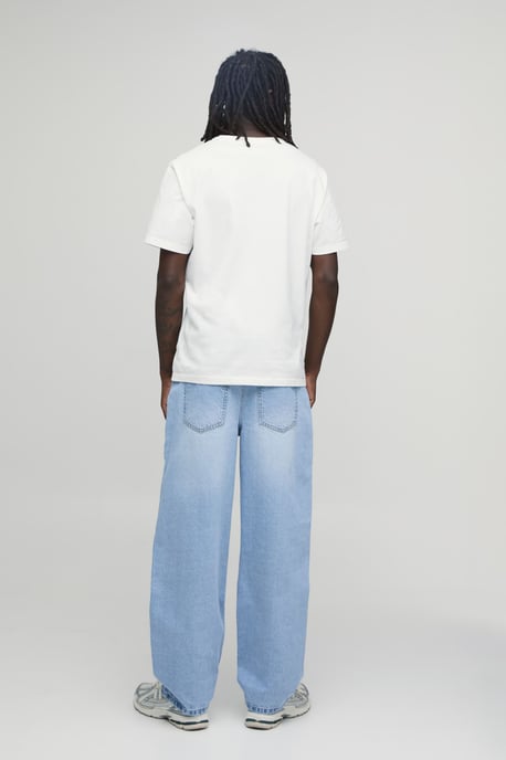 Basic Relaxed Fit Jeans - Image 3