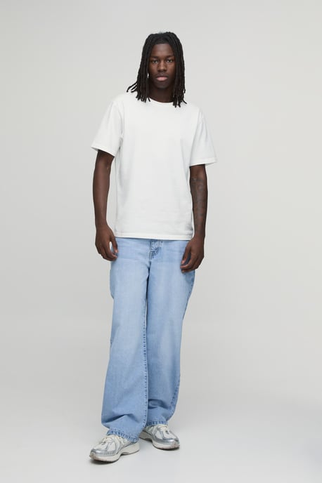 Basic Relaxed Fit Jeans - Image 4