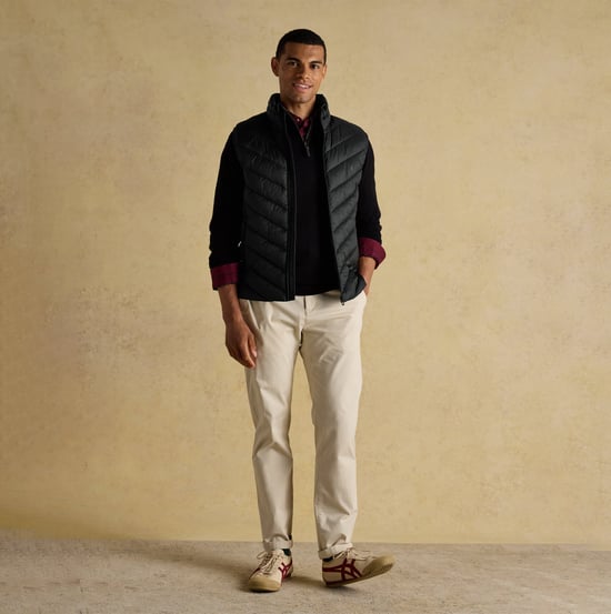 Joules Garrett Mens Showerproof Padded Gilet Black - Image 2
